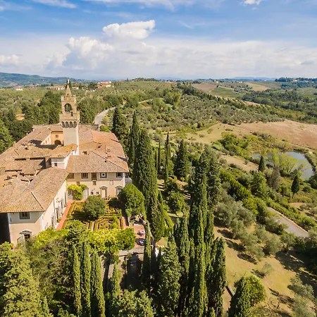Villa Castello Di Montegufoni By Posarellivillas *
