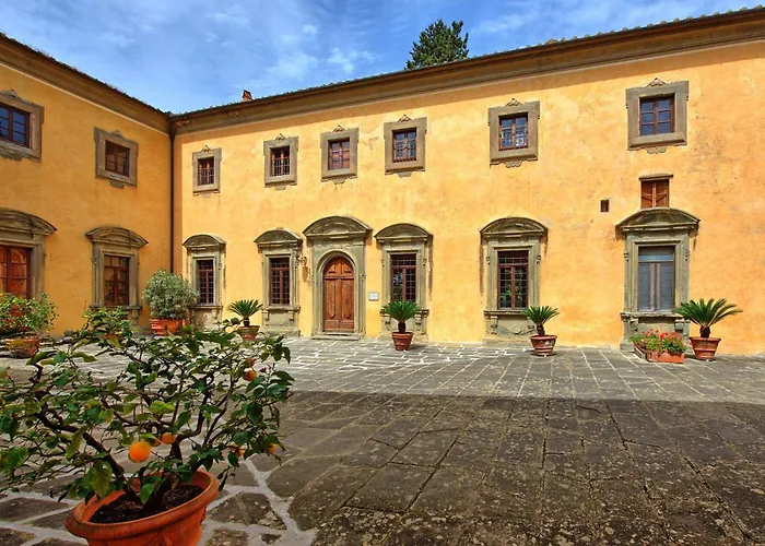 Castello Di Montegufoni By Posarellivillas Montagnana Val di Pesa