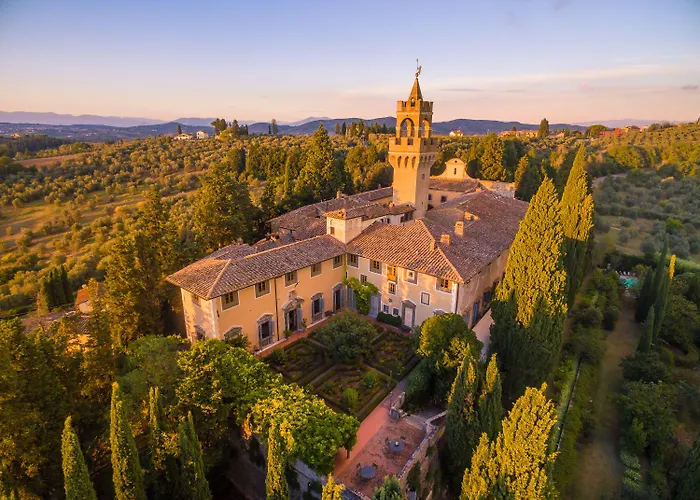 Castello Di Montegufoni By Posarellivillas ヴィラ *